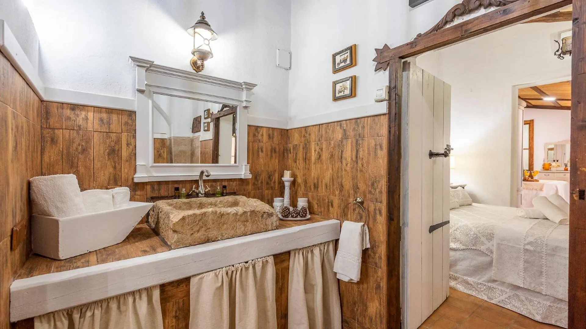 Casa Rural Los Mellizos Peñaflor 乡村民宿